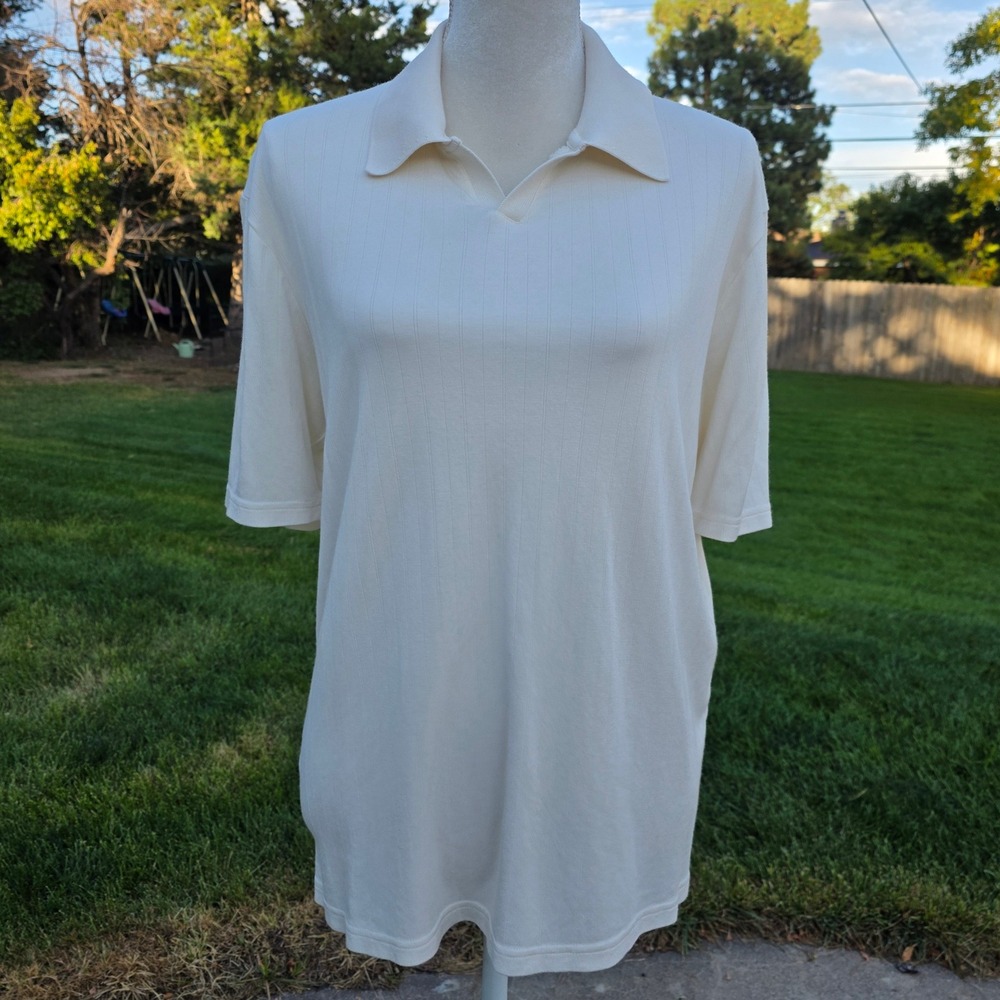 Claiborne Women's Ivory Ribbed Short Sleeve Polo Shirt - Size Large
